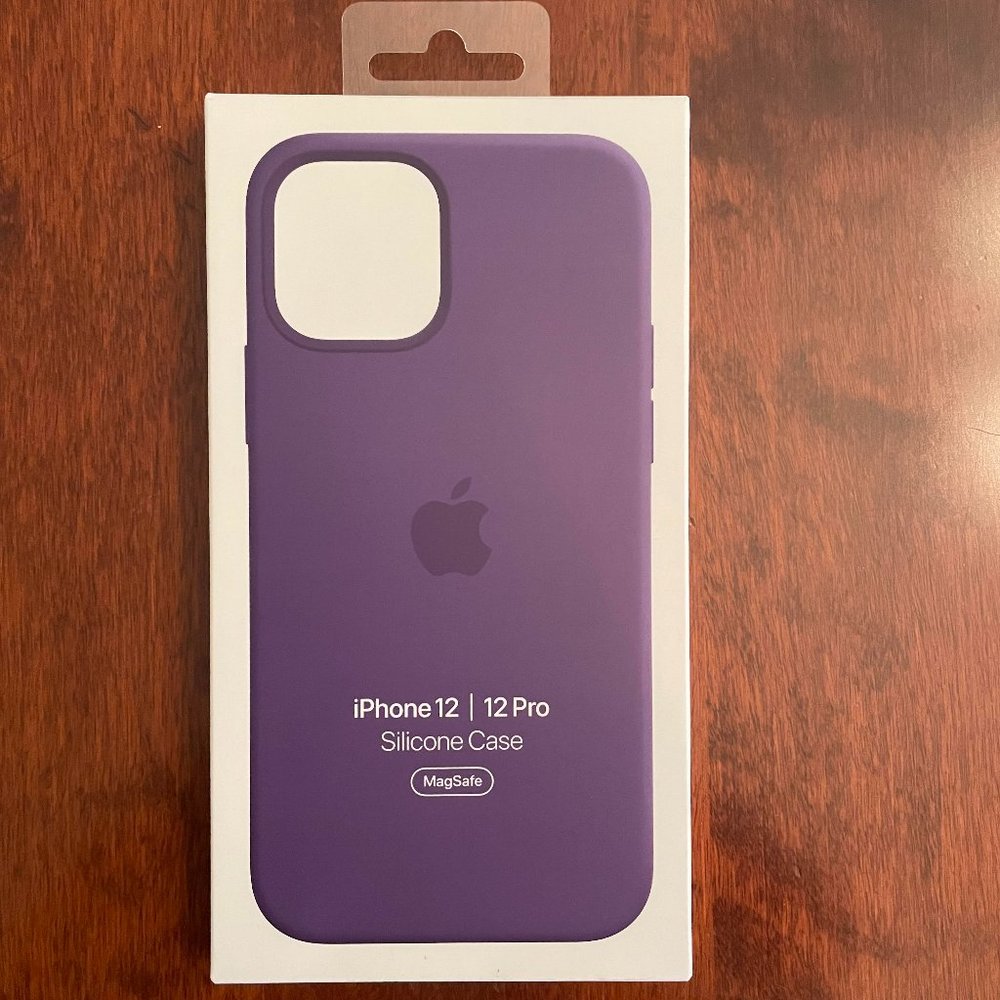 Apple iPhone 12 | 12 Pro MagSafe Silicone Case Purple (Amethyst)